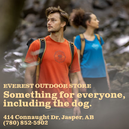 Everest Outdoor Store